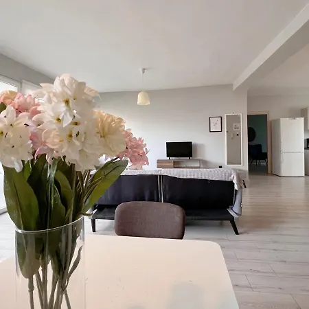 Wsd Hera Athina Train Station Apartment