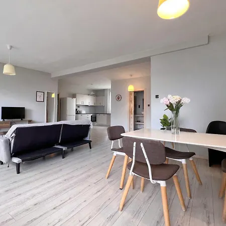 Wsd Hera Athina Train Station Apartment